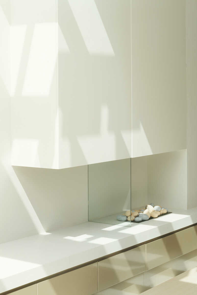 Nicklin-House-fireplace