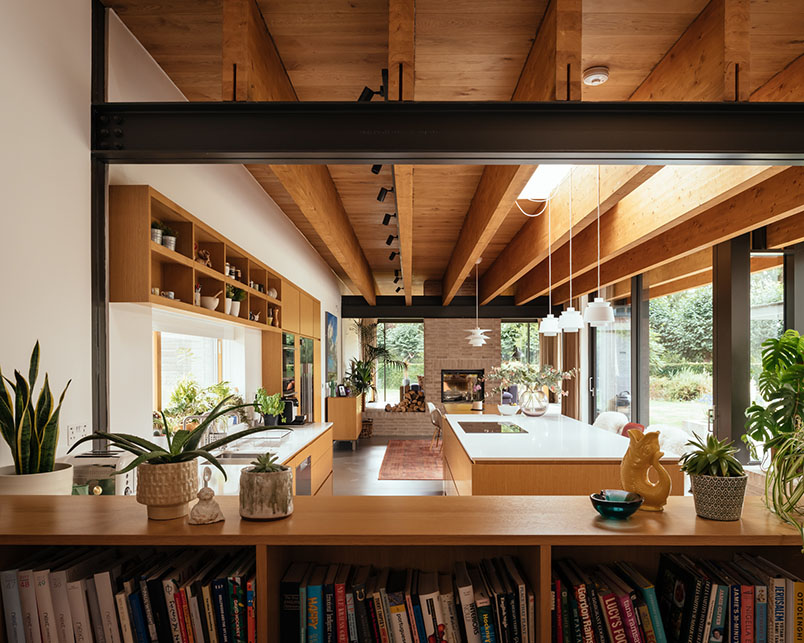 Maple Lodge by Levitate. Copyright Jim Stephenson 2022